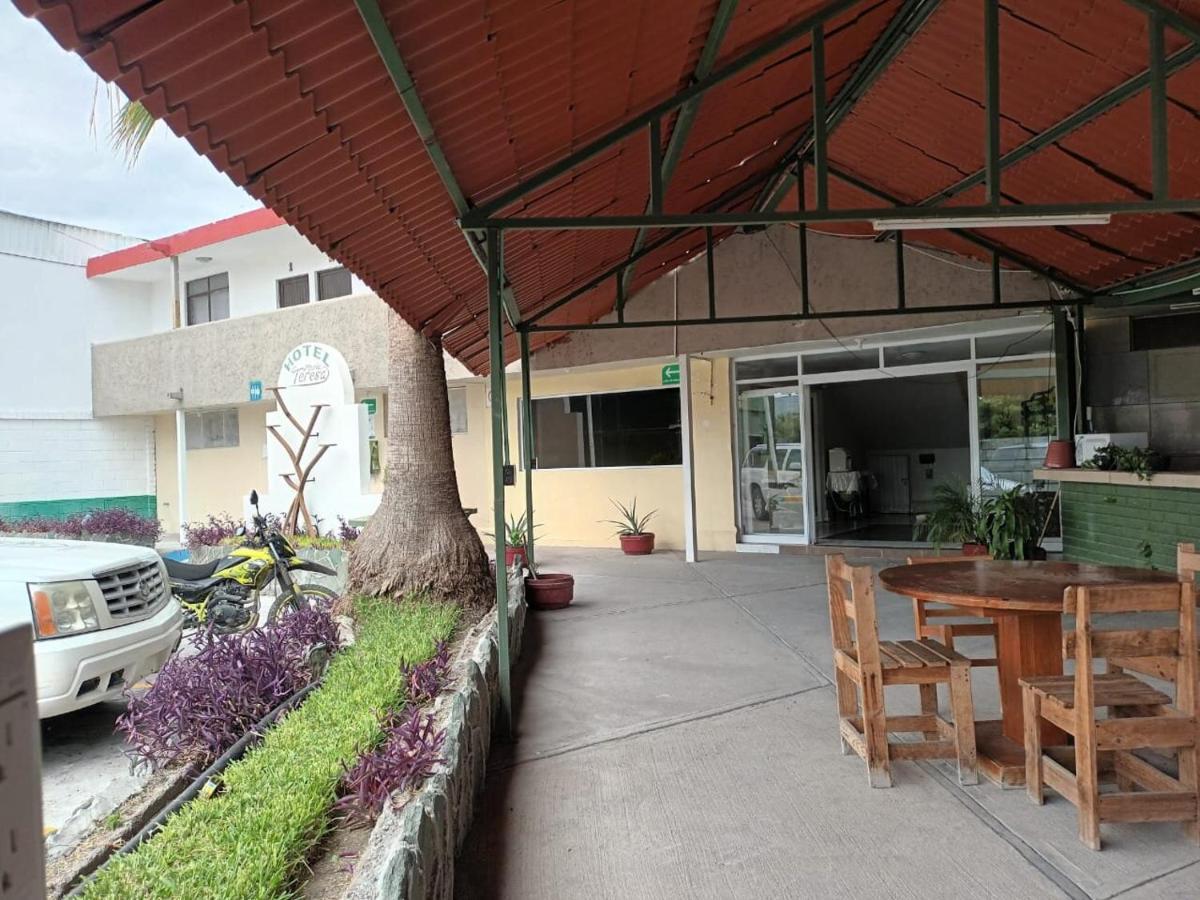 Hotel Maria Teresa Río Verde Buitenkant foto